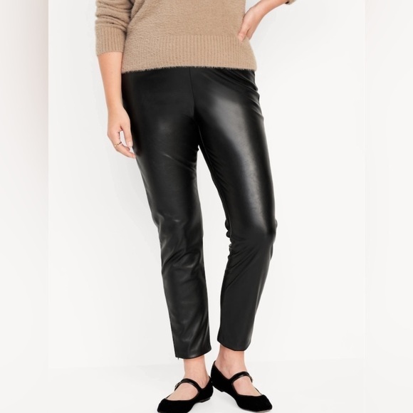 NWT! Black Extra High-Waisted Faux Leather Pants for Women - Size 8 TALL💛 - Picture 5 of 10